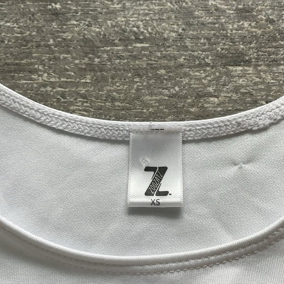 Zoozatz Bucky Badger Crop Top Tank Top with Built in Bra Size XS - Picture 6 of 9